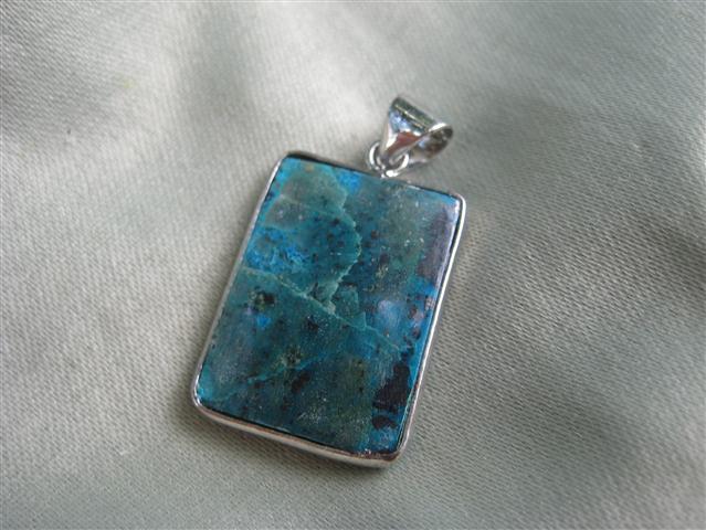 Chrysocolla gentleness and power, communication, expression of the sacred 3015